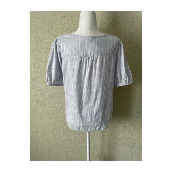 Old Navy Short Sleeve Flowing Top - Picture 7 of 7